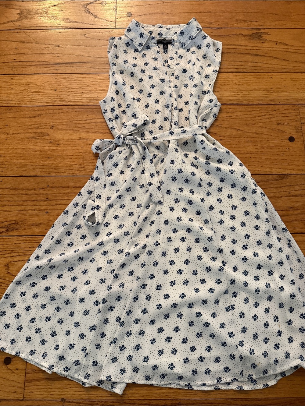 Banana Republic White Dress with Navy Floral Print and Tie Waist